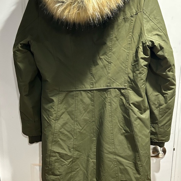 Madison Green Ski & Snow Jacket with Fur Trim - Picture 2 of 7